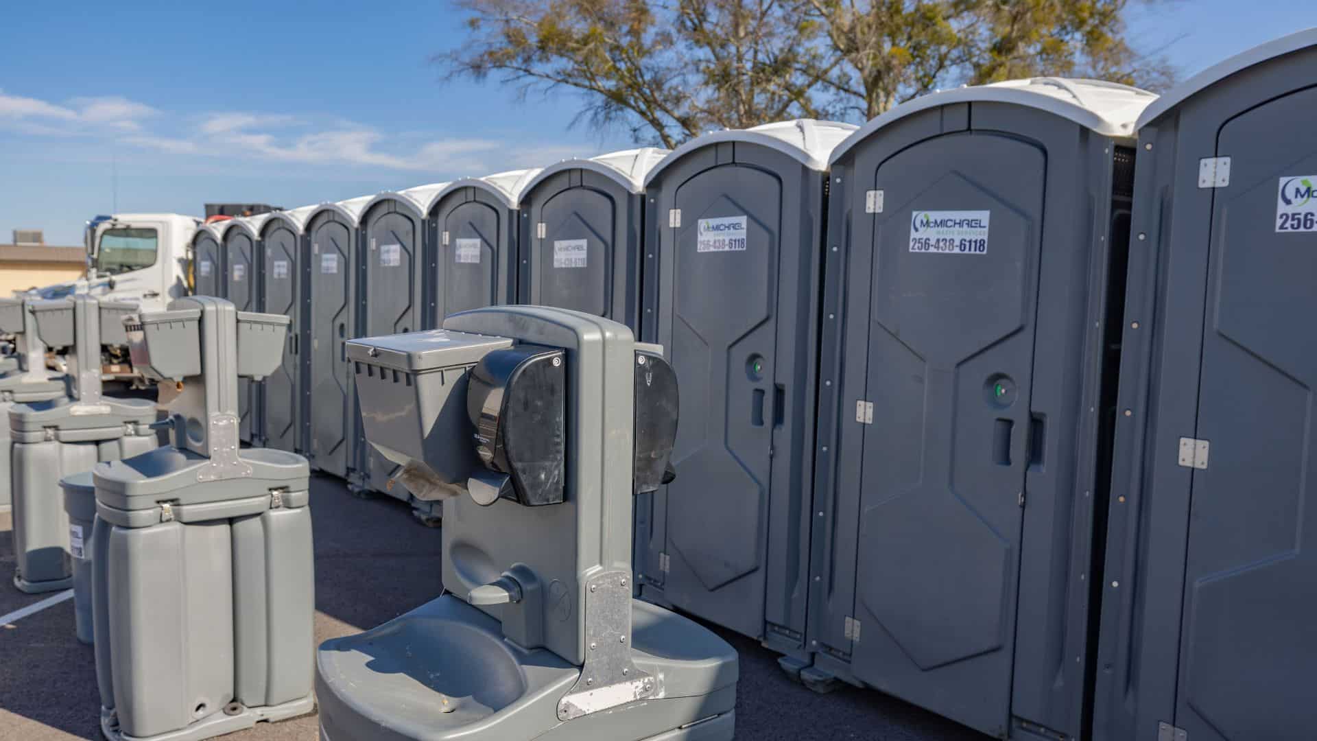 portable toilet and hand washing station rental Gadsden Alabama
