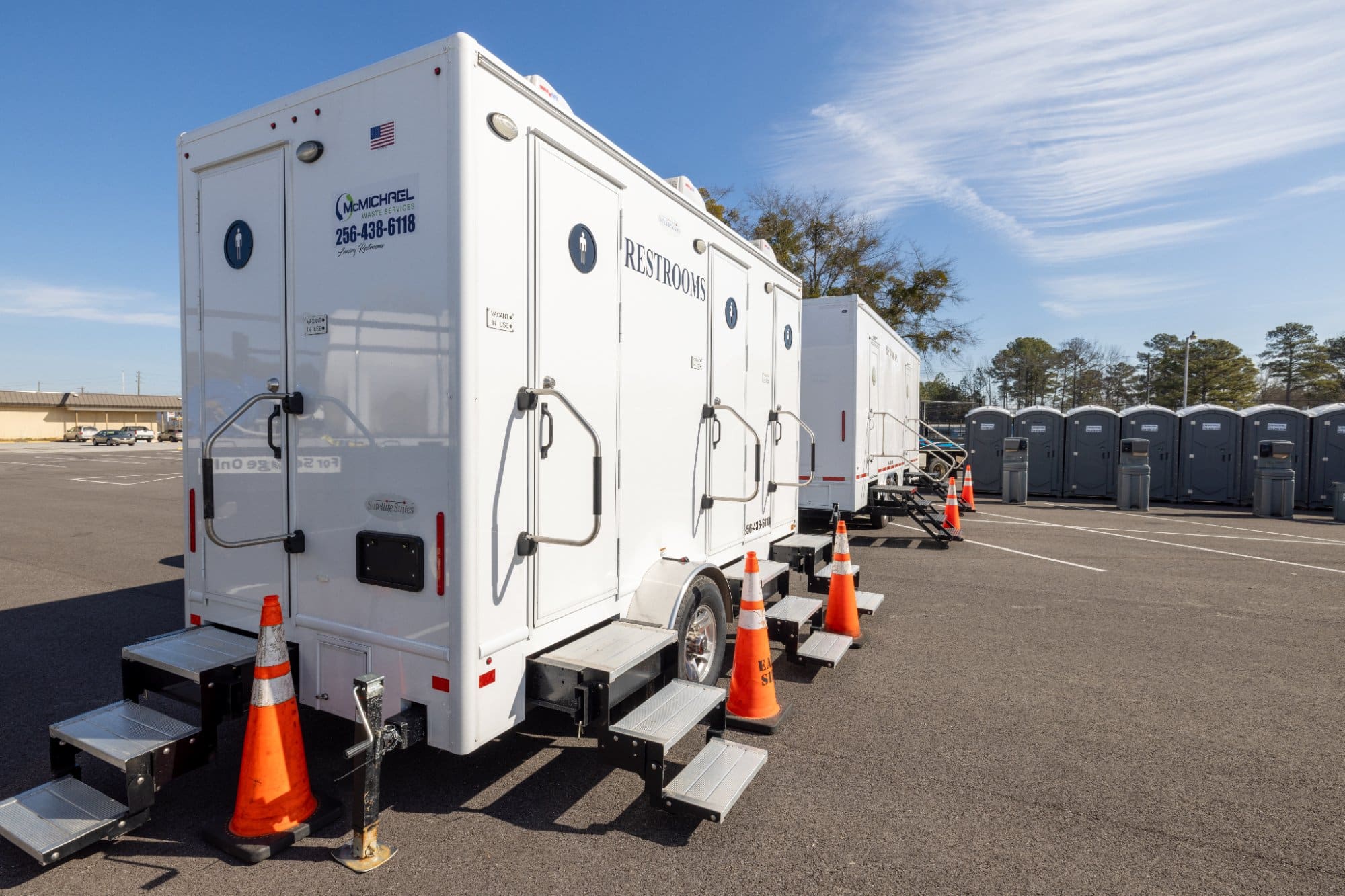 https://mwswaste.plexamedia.com/wp-content/uploads/2026/04/luxury-restroom-trailer-fleet-birmingham-alabama-event-mcmichael-waste.jpg